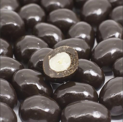 Кедровый орех в темной шоколадной глазури 1 кг.
