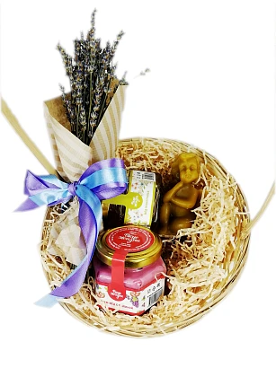 Подарочный набор "Лаванда с мёдом и свечёй" мёд разнотравье, крем-мёд с малиной, свеча медовая Ангел