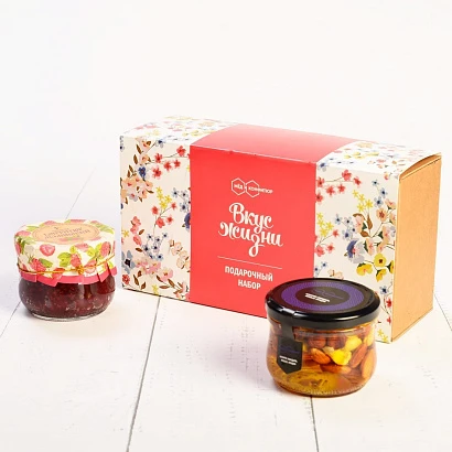 Подарочный набор "Вкус Жизни" конфитюр малиновый, ассорти: миндаль, кешью, фундук в меду